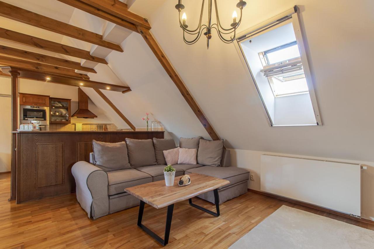 Apartamento Historický dům u lázní Třeboň Exterior foto