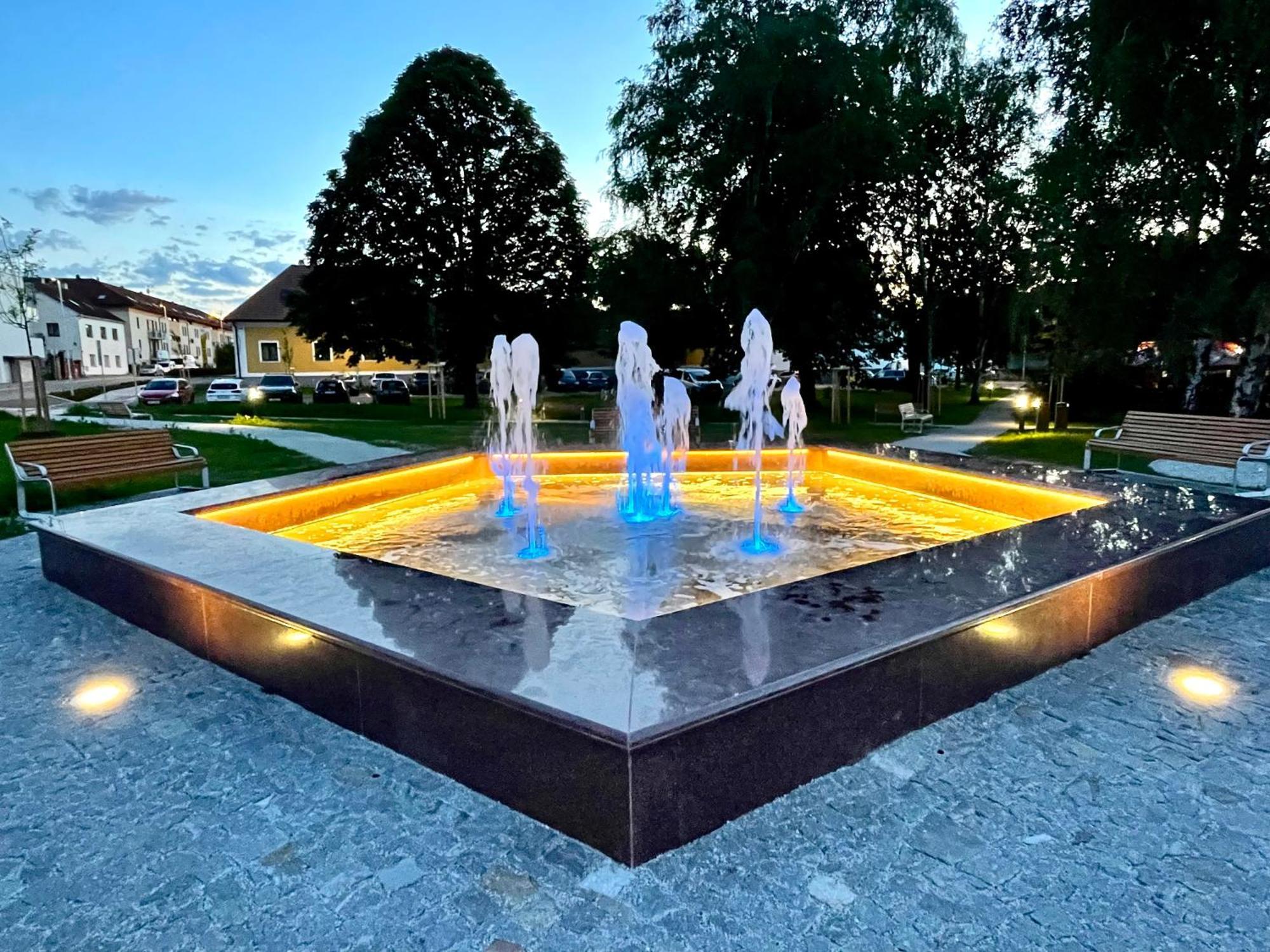 Apartamento Historický dům u lázní Třeboň Exterior foto