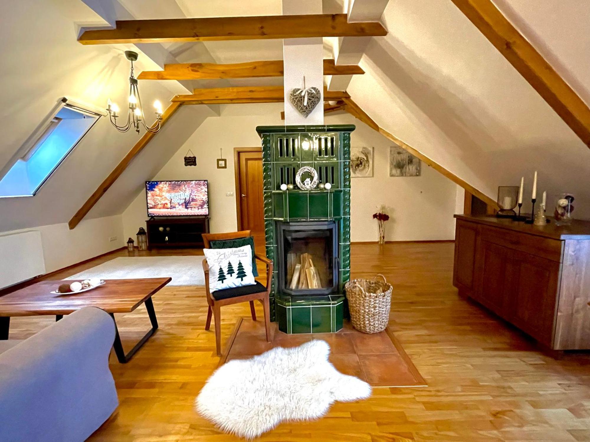 Apartamento Historický dům u lázní Třeboň Exterior foto