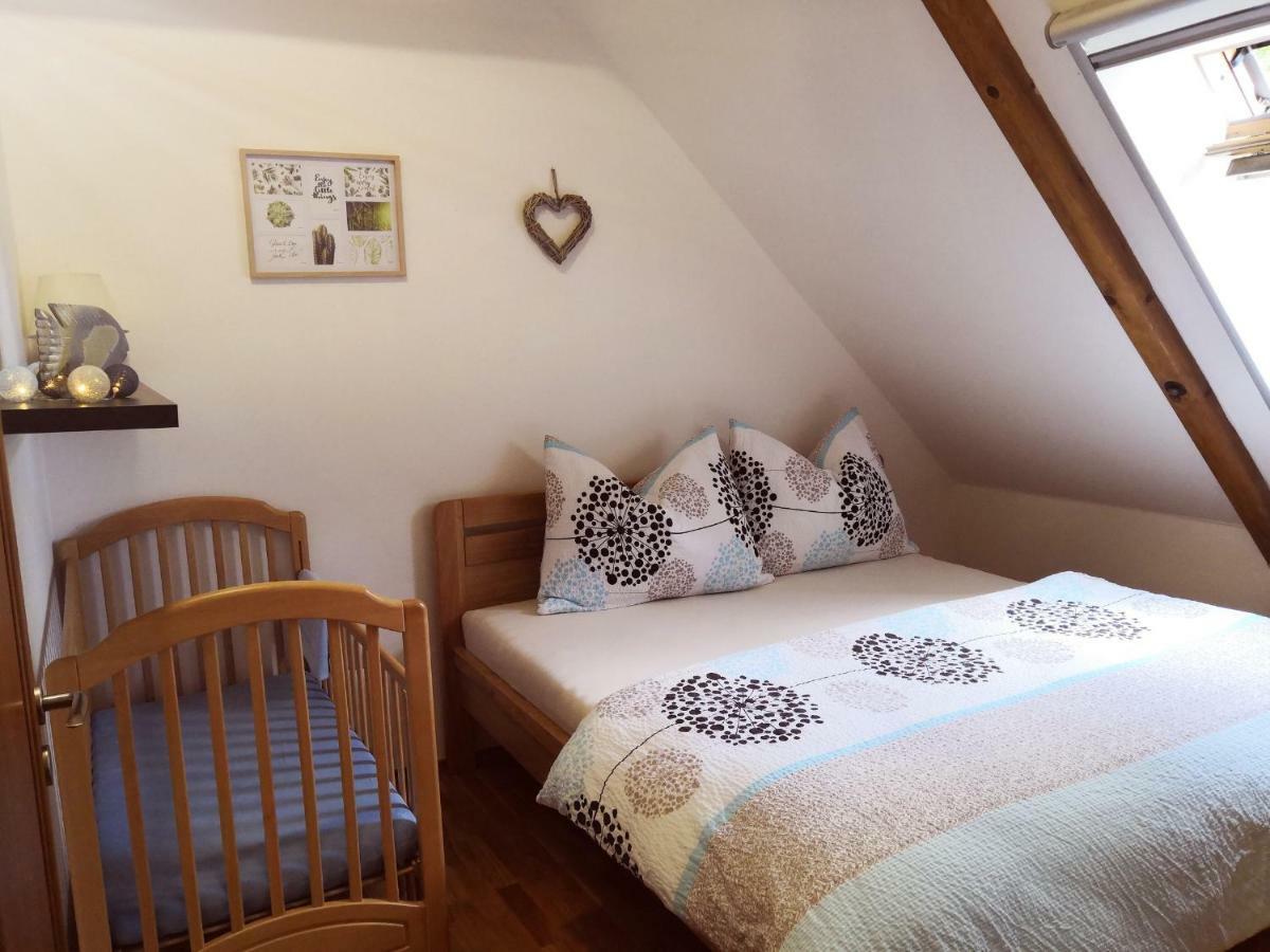 Apartamento Historický dům u lázní Třeboň Exterior foto