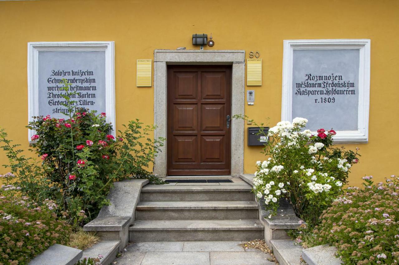 Apartamento Historický dům u lázní Třeboň Exterior foto